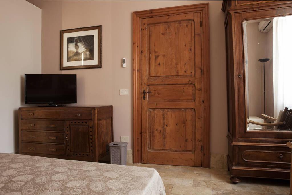 Bed and Breakfast Casale Alma Марсала Номер фото